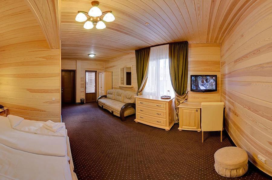 Forest House تاتاريف الغرفة الصورة